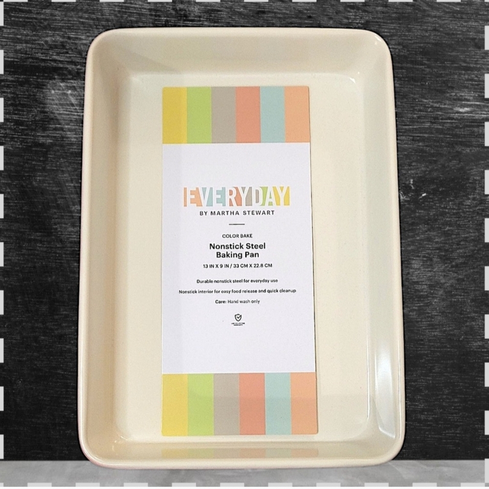 Martha Stewart 13 IN X 9 IN Everyday Nonstick Steel Baking Pan - NWT